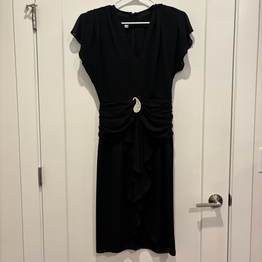 Darcy‎ Vintage Black Cocktail Dress V-Neck Ruched Waist Rhinestone Brooch Midi